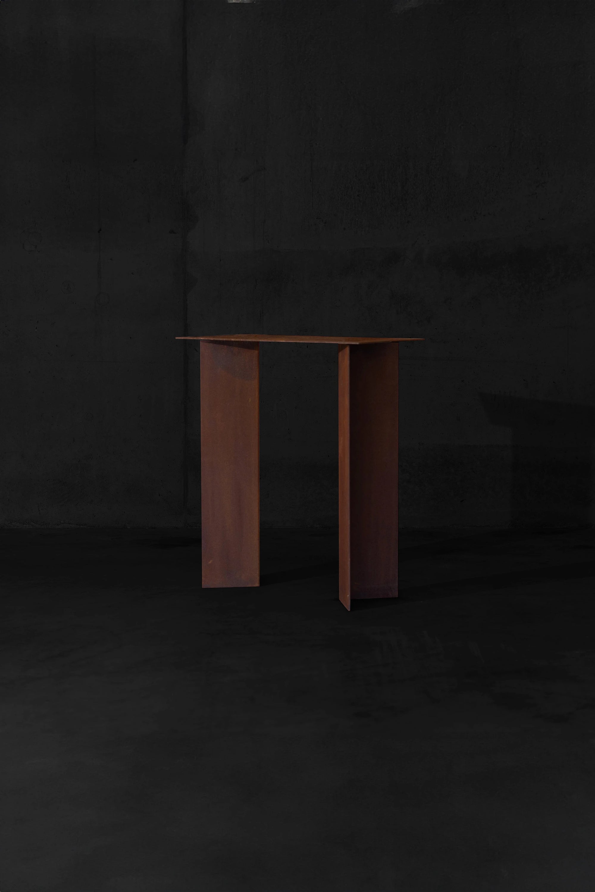 COR SIDE TABLE