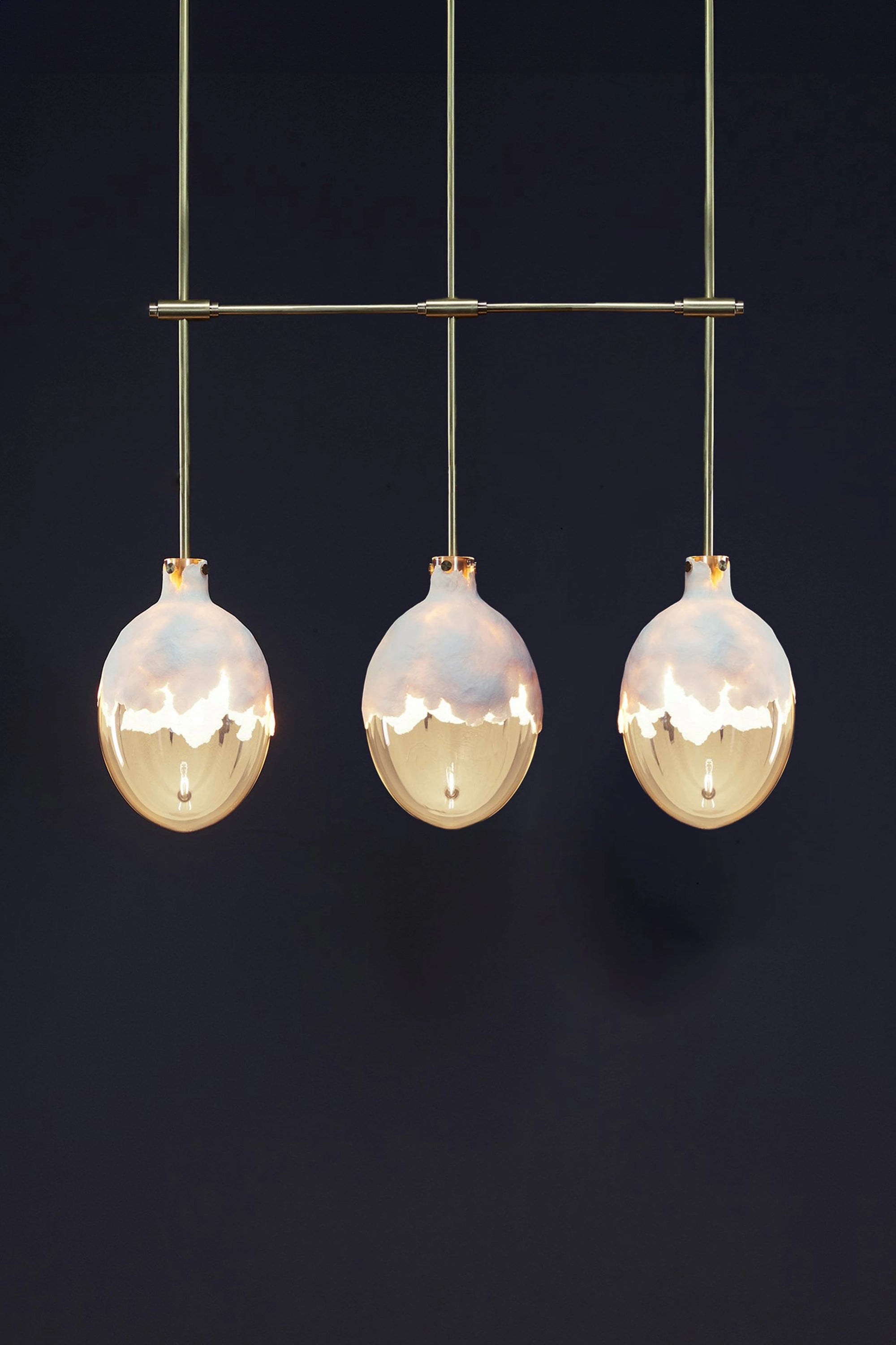 GLOW 3 IN LINE CHANDELIER