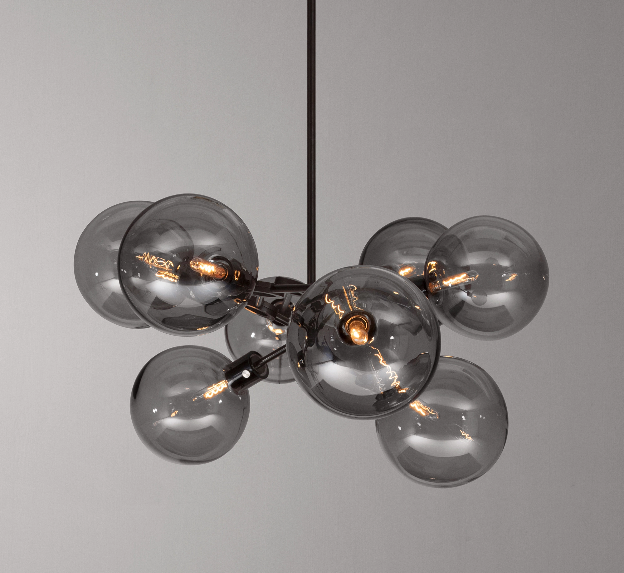 ORA 8 CHANDELIER