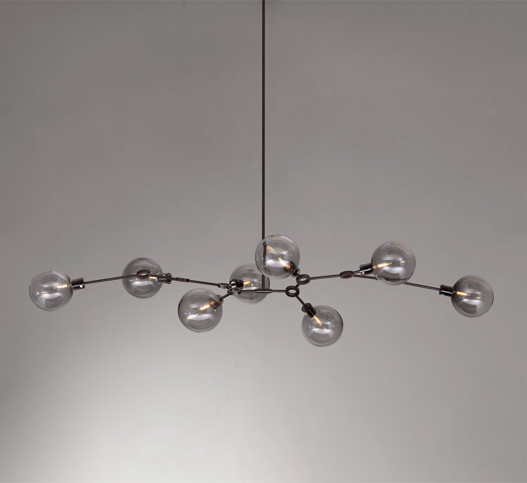 ORA 8 CHANDELIER